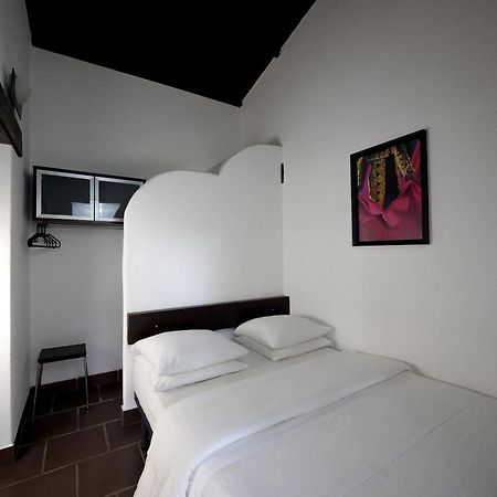 Mas Mls Hotel Сен Мари де ла Мер Екстериор снимка